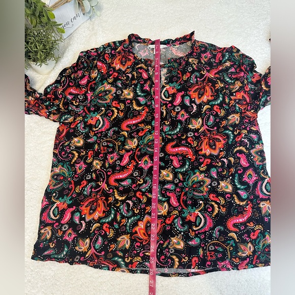 Croft & Barrow blouse. Women’s size large. - Picture 8 of 10